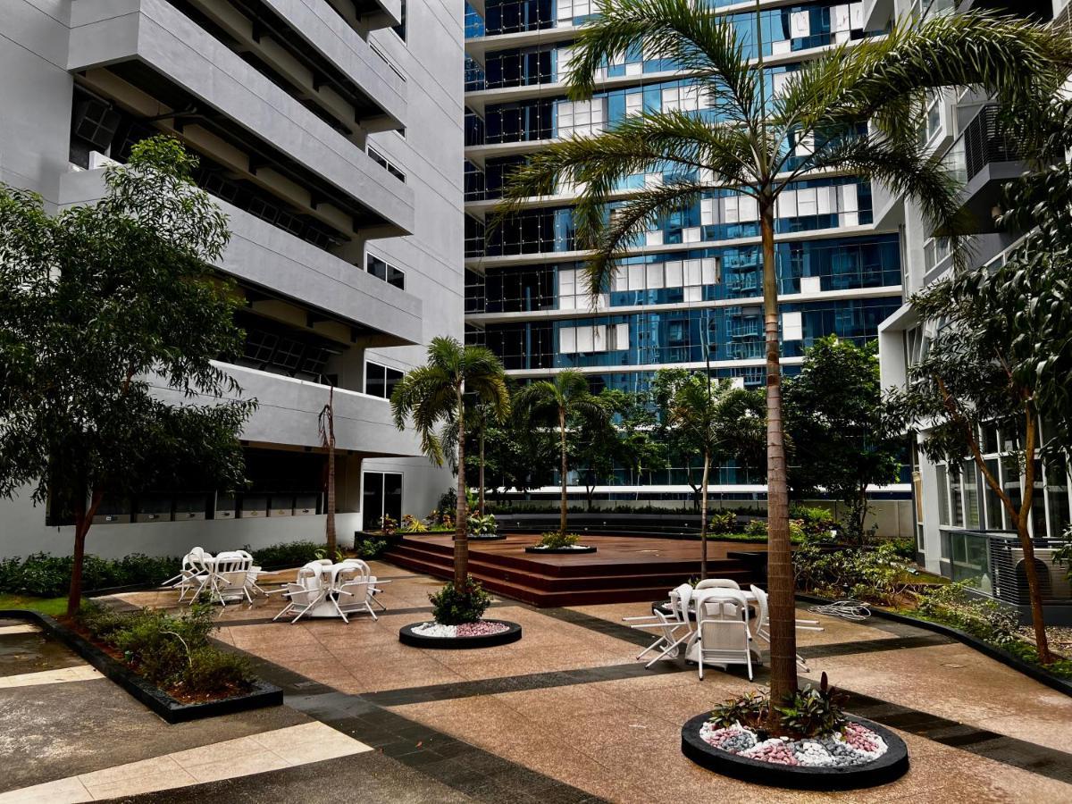 1Br Mactan New Town Apartments Ocean View, Free Pool, Free Beach, Near Airport Punta Engaño Esterno foto